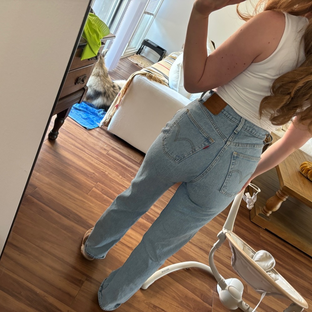 Levi’s ribcage straight vintage jeans